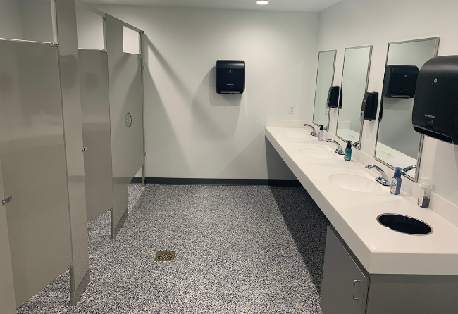 Stontec In A Restroom