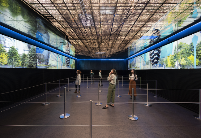 Tourist Attraction With Reflect Flooring