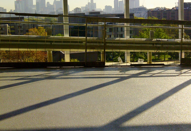 Stondeck Parking Garage For Retail