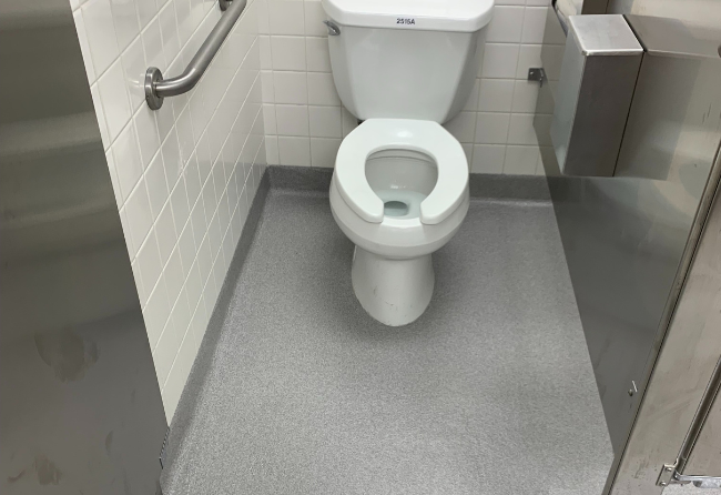 Bathroom Stonshield QBT Industrial Facility